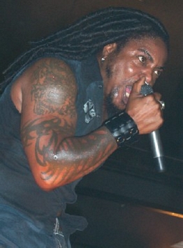 Lajon Witherspoon of Sevendust. Photo by Eddy Burke