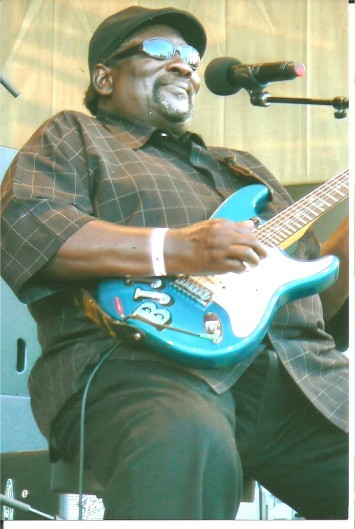 Big Jack Johnson, 2009 Chicago Blues Fest