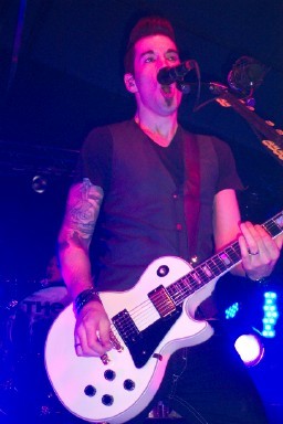 Tyler Connolly, Theory of a Dead Man. Photo by Eddy Burke